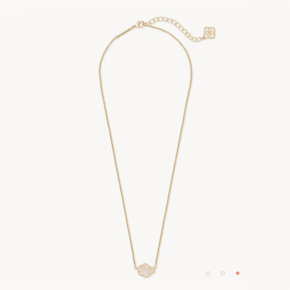 Kendra Scott Pendant Necklace